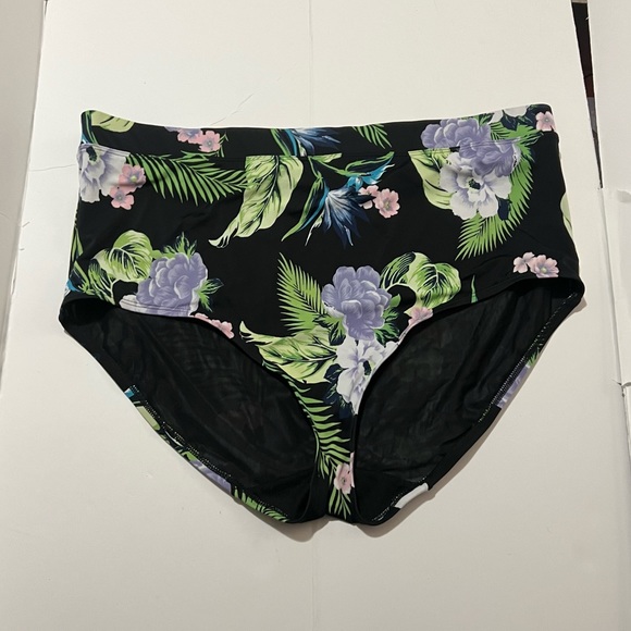 Lane Bryant | Cacique Swim Tropical Paradise 2pcs Swimsuit Set - Picture 5 of 7